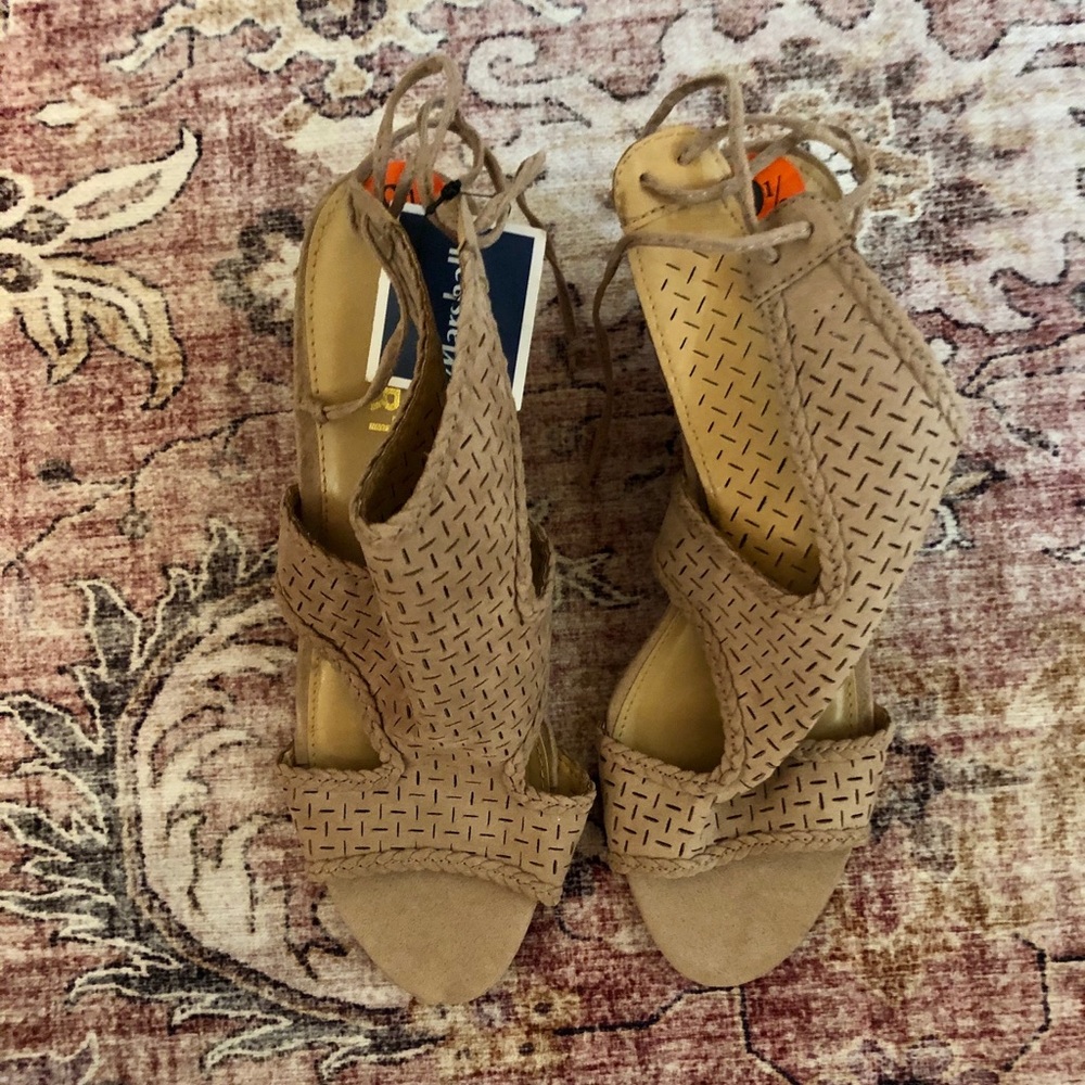 Report Brand wedge heeled sandals.nwt size 9.5